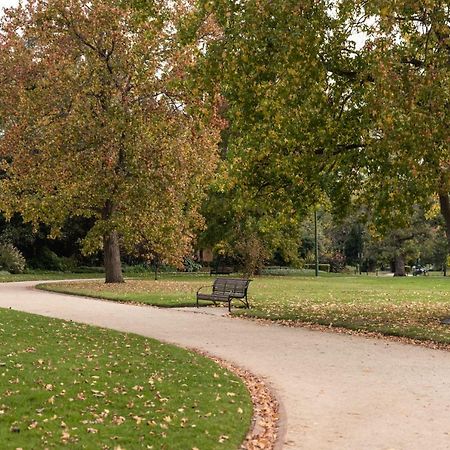 South Yarra Hostel Мельбурн Экстерьер фото