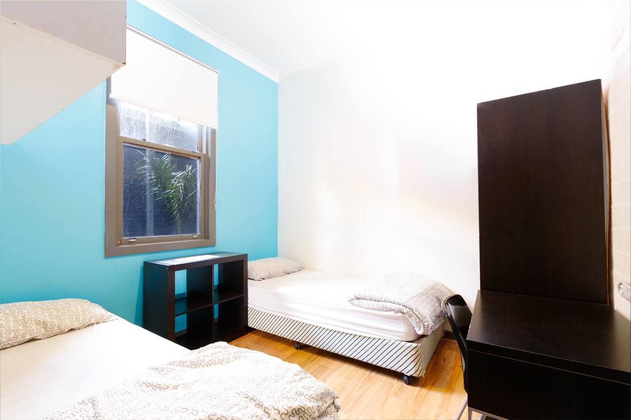 South Yarra Hostel Мельбурн Экстерьер фото