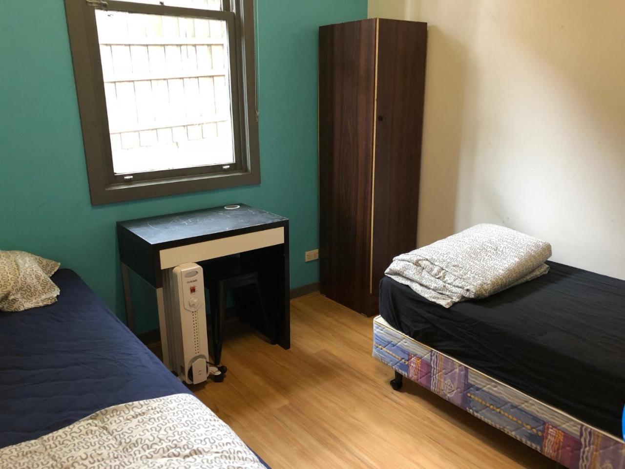 South Yarra Hostel Мельбурн Экстерьер фото